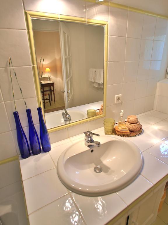 Bed and Breakfast Domaine La Carraire Lauris Habitación foto